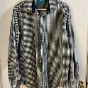 Christian Aujard Men’s Navy and White Gingham Shirt in size large